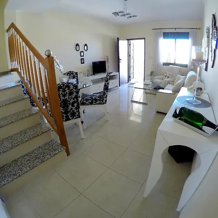 Apartment In Albamar *